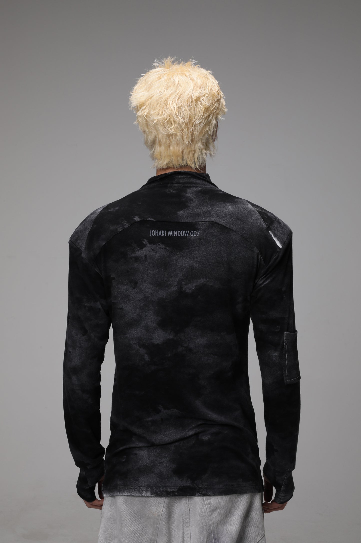 Graphic Long Sleeve